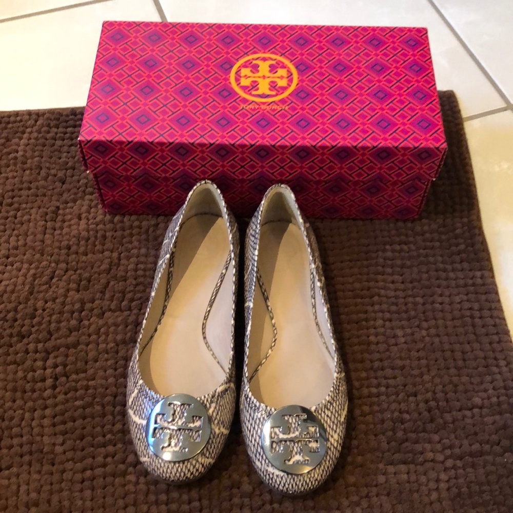 Tory Burch snake skin ballerina flats size 7